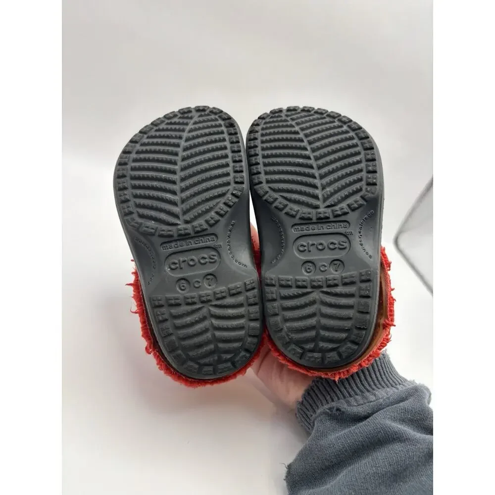 Crocs Disney Mickey Mouse Black And Red Fuzzy Clogs Kids Size 6 Or 7 C